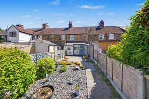 Chatsworth Road